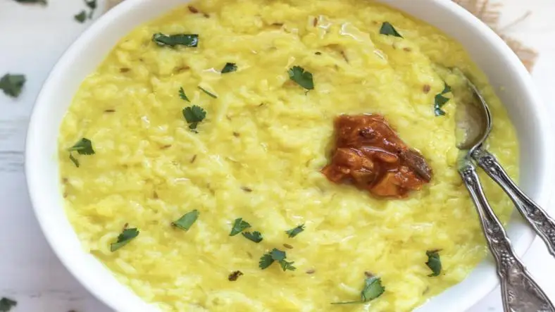 How to prepare Moong Dal Khichdi